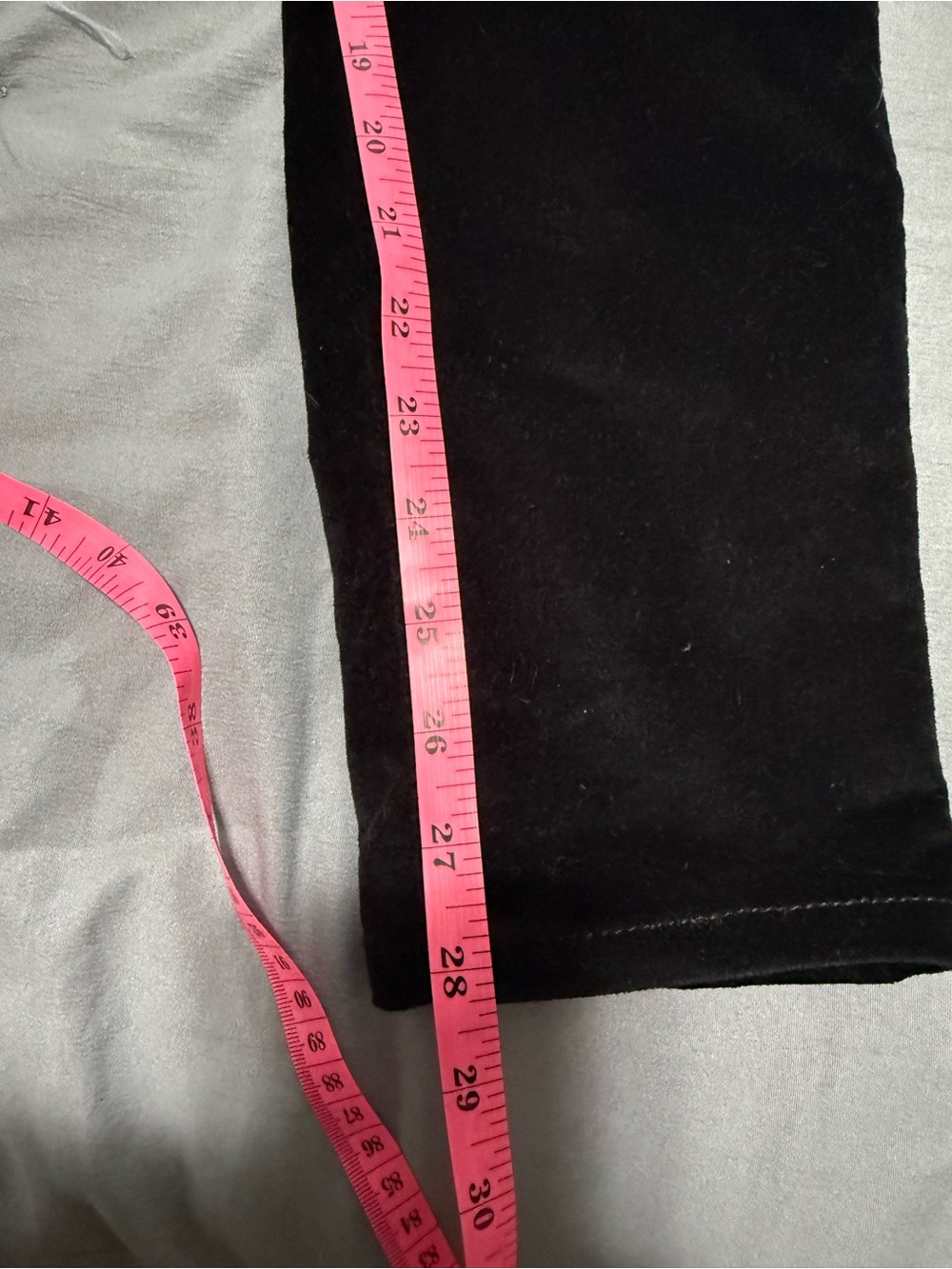 Veronica Beard Debbie High-Rise Velvet Skinny pant Jeans in Black - Size 26 - Picture 8 of 8